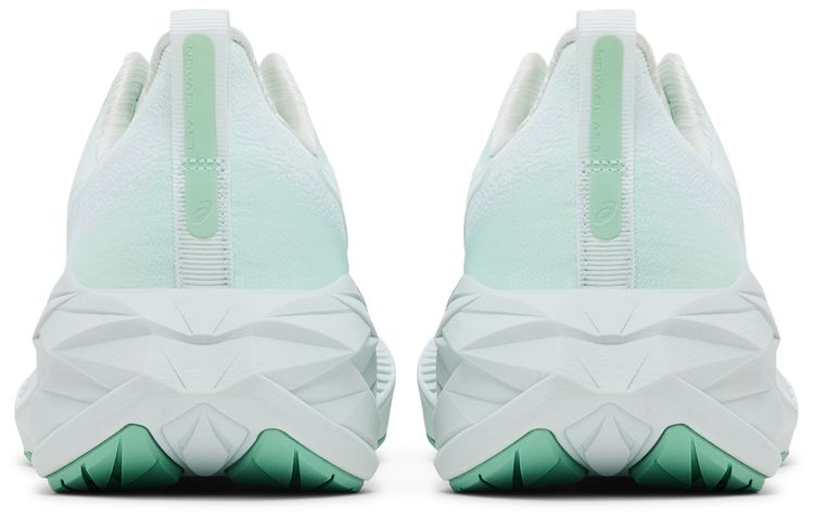 ASICS Wmns Novablast 4 Pale Mint White