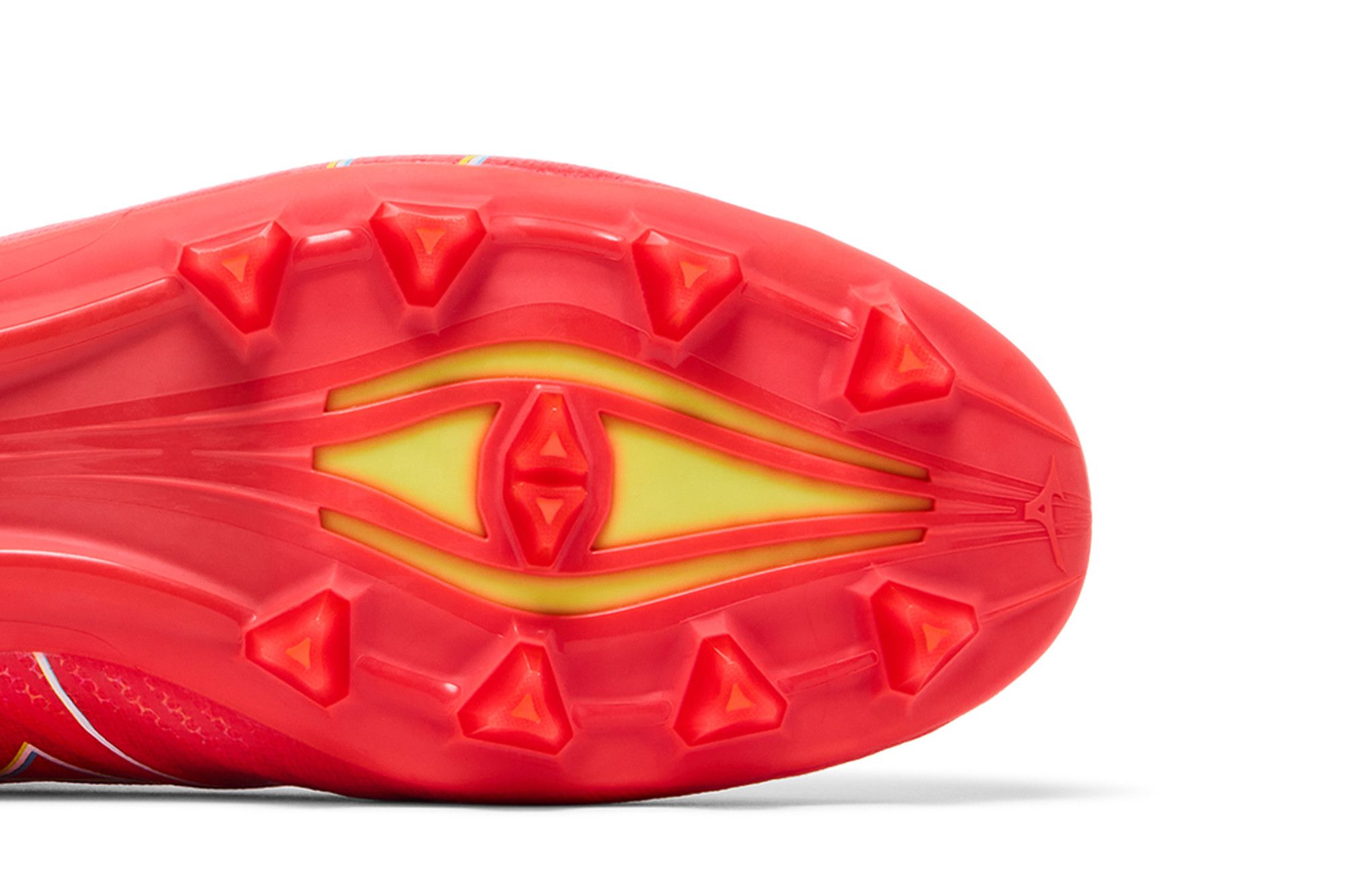 Buy Mizuno Alpha Japan 'Fiery Coral' - P1GA236064 | GOAT