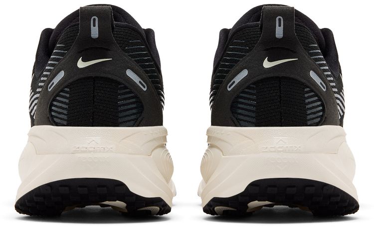 Nike Wmns Vomero 18 Black Coconut Milk