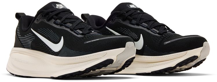 Nike Wmns Vomero 18 Black Coconut Milk