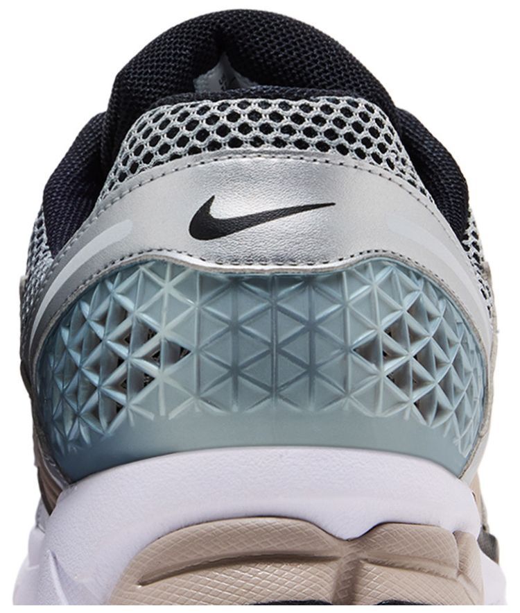 Nike Air Zoom Vomero 5 College Grey
