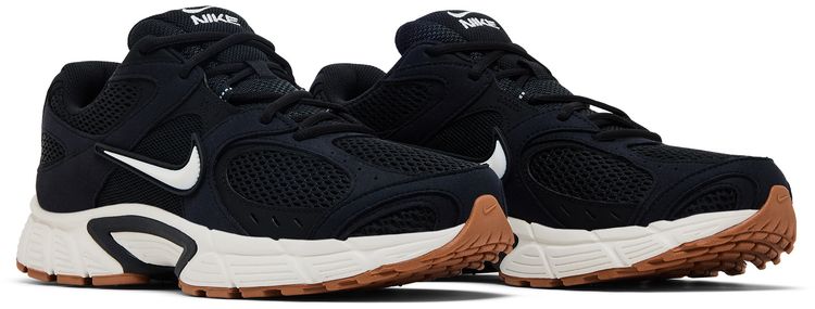 Nike V5 RNR Black White