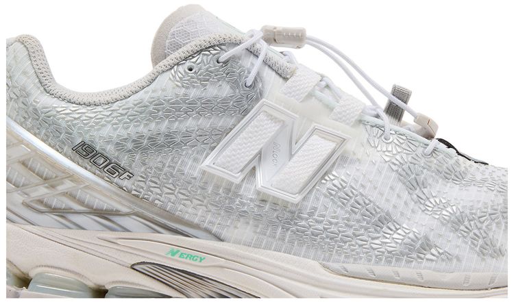 New Balance 1906F White Silver Metallic