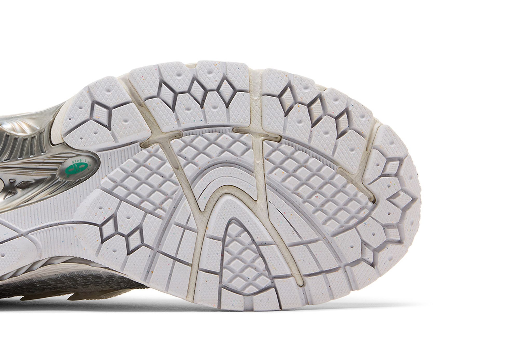 Buy New Balance 1906F 'White Silver Metallic' - U190611X | GOAT