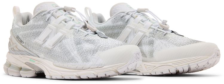 New Balance 1906F White Silver Metallic