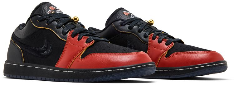 Air Jordan 1 Low SE Lucky Cat