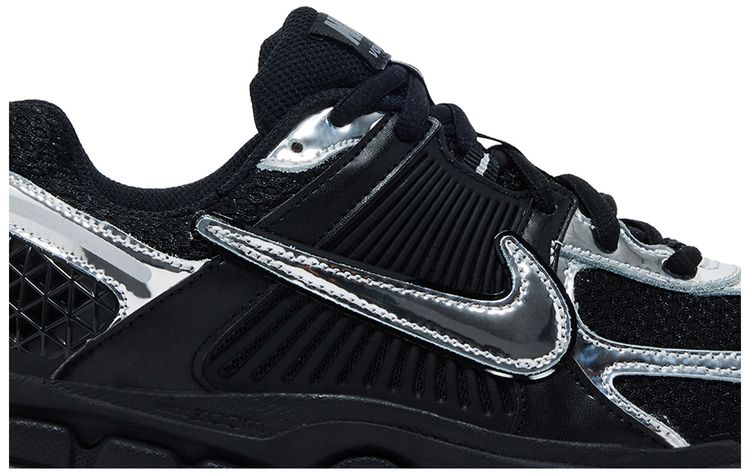 Nike Wmns Air Zoom Vomero 5 Black Metallic Silver