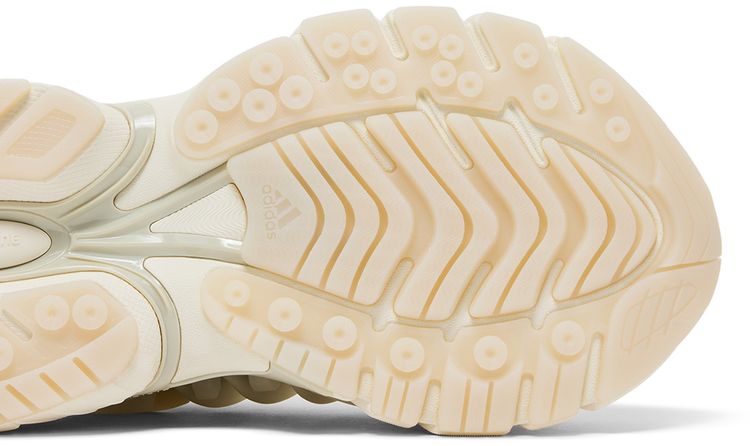 Pharrell x VIRGINIA x adidas Adistar Jellyfish Triple White
