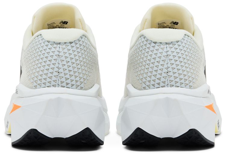New Balance FuelCell SuperComp Trainer v3 Sunrise Pack