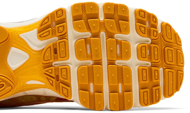 Nike Wmns Air Max Moto 2K Orange Horizon