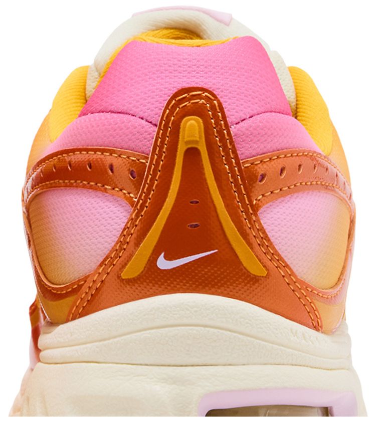 Nike Wmns Air Max Moto 2K Orange Horizon
