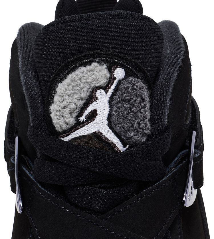 Air Jordan 8 Retro Chrome 2026