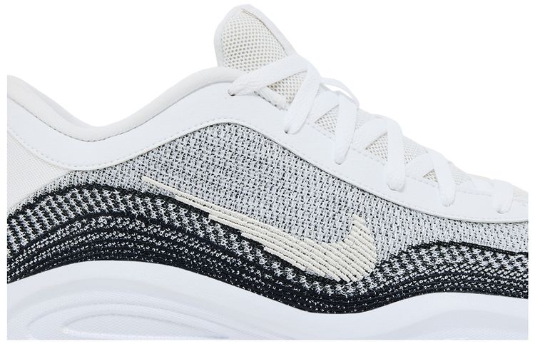Nike GT Hustle Academy EP White Black Light Bone