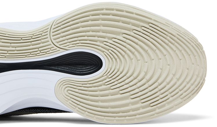 Nike GT Hustle Academy EP White Black Light Bone
