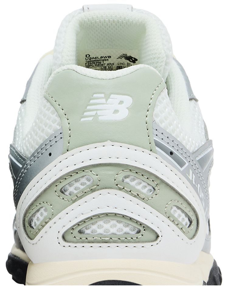 New Balance 204L Silver Metallic Sage Green