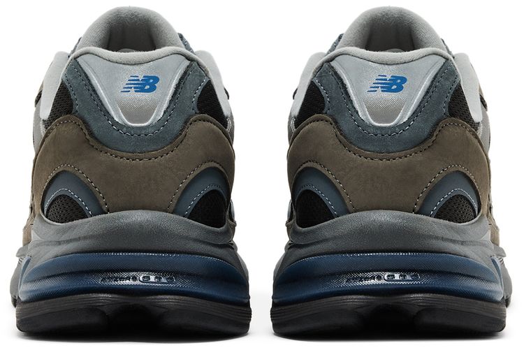 New Balance 2010 Tornado Faded Black