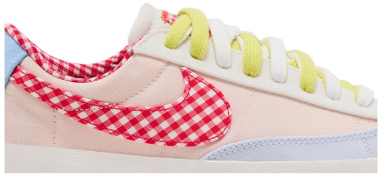 Nike Wmns Blazer Low LX Picnic