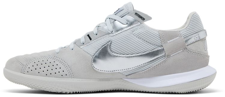 Nike Streetgato Light Smoke Grey Metallic Silver
