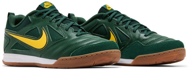 Nike Gato GS FirWhiteGum Medium BrownVarsity Maize