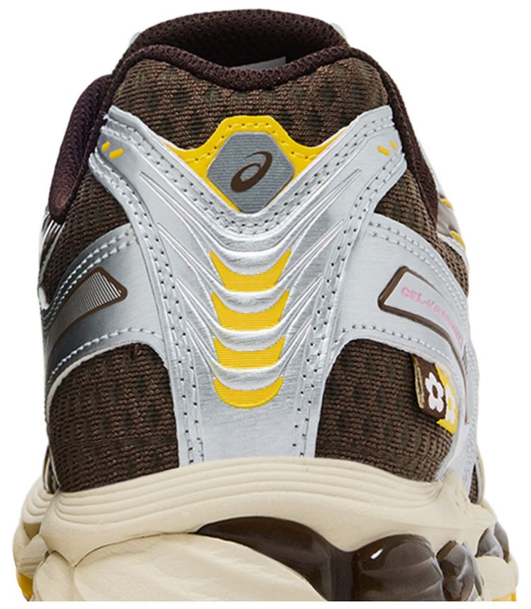 VANDYTHEPINK x ASICS Gel Kayano 121 Chocolate