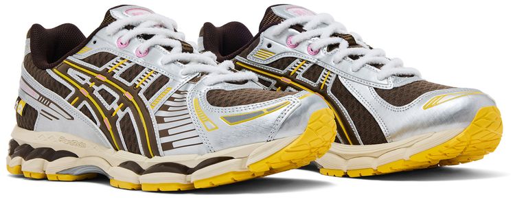 VANDYTHEPINK x ASICS Gel Kayano 121 Chocolate