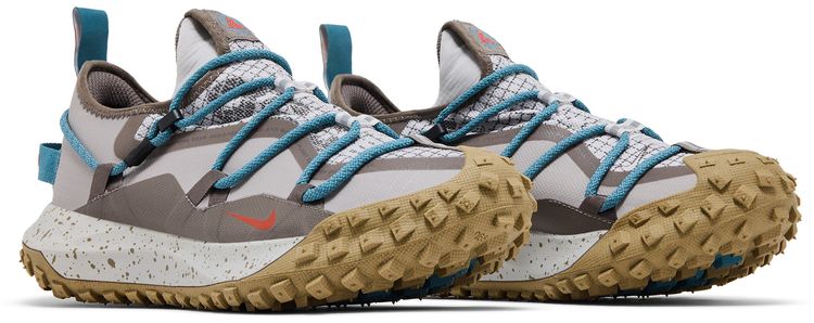 Nike ACG Mountain Fly Low GORE TEX College Grey Picante Red