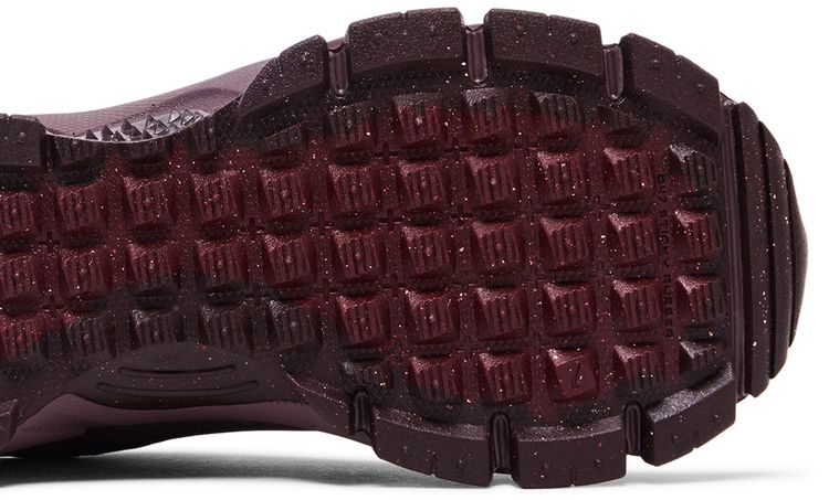 Nike Wmns Zoom Vomero Roam Burgundy Team Red