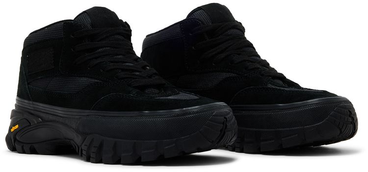 Vans Half Cab 33 Vibram Black