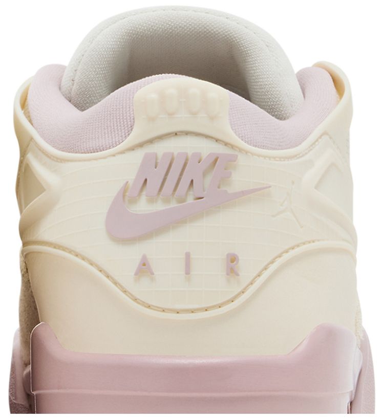 Wmns Air Jordan 4 RM Pale Ivory