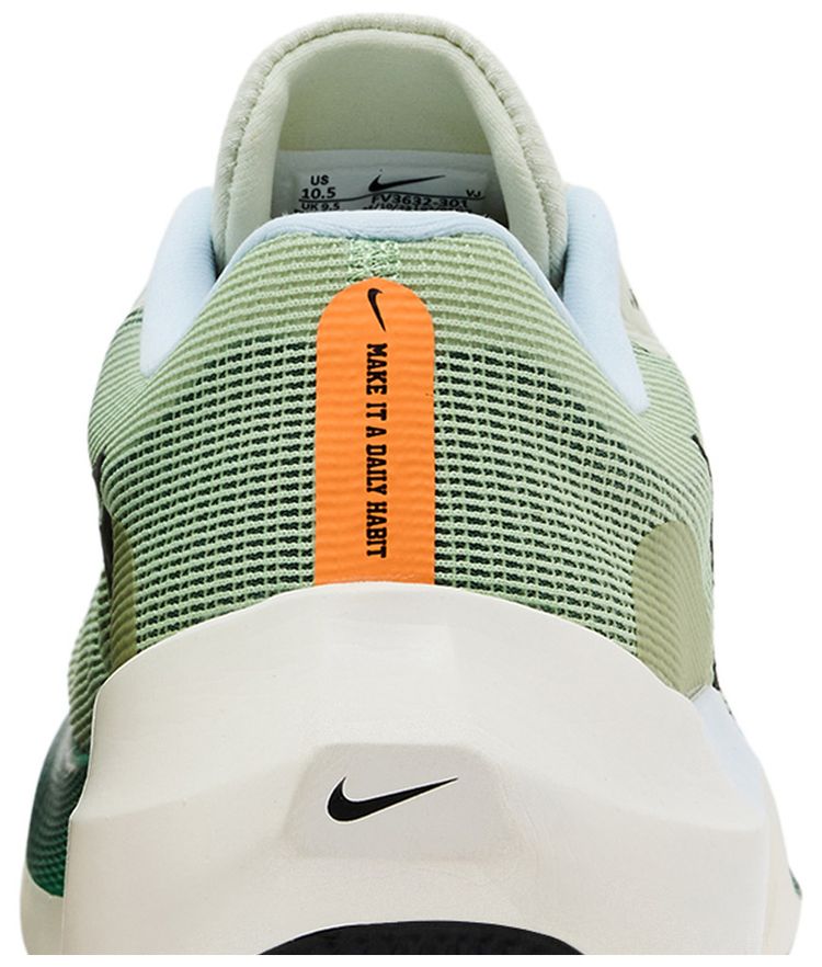 Nike Zoom Fly 5 Honey Dew