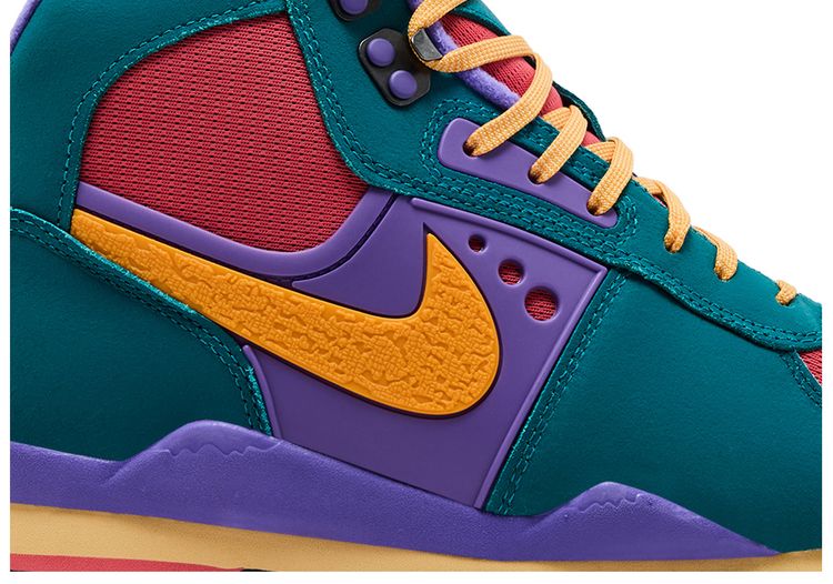 Nike Baltoro Bright Spruce Kumquat