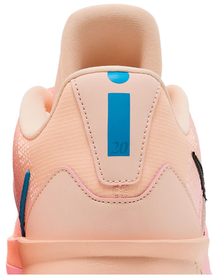 Nike Wmns Sabrina 3 Twin