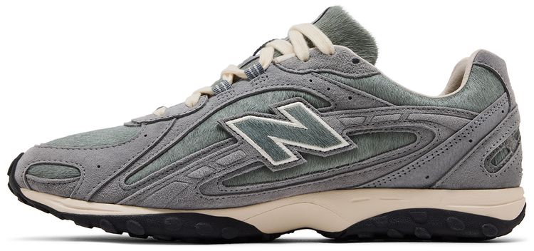 Basketcase x New Balance 204L Grey White