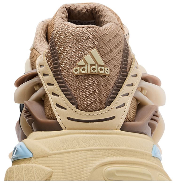 Pharrell x adidas Adistar Jellyfish Crystal Sand