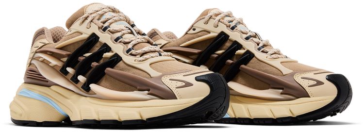 Pharrell x adidas Adistar Jellyfish Crystal Sand