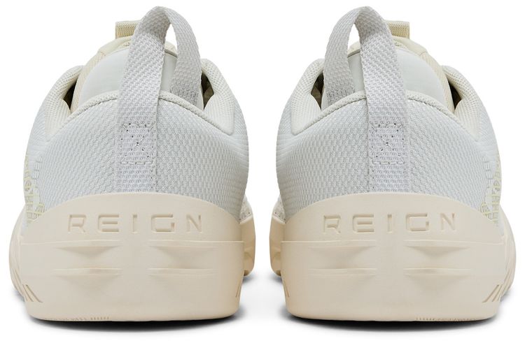 Under Armour TriBase Reign 6 Ivory Dune