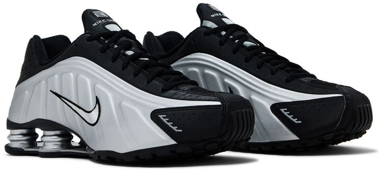 Nike Shox R4 Metallic Silver Black