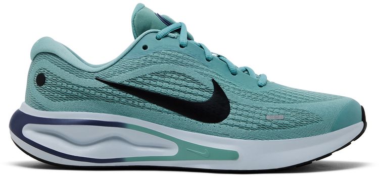 Nike Journey Run Cannon Sanded Purple