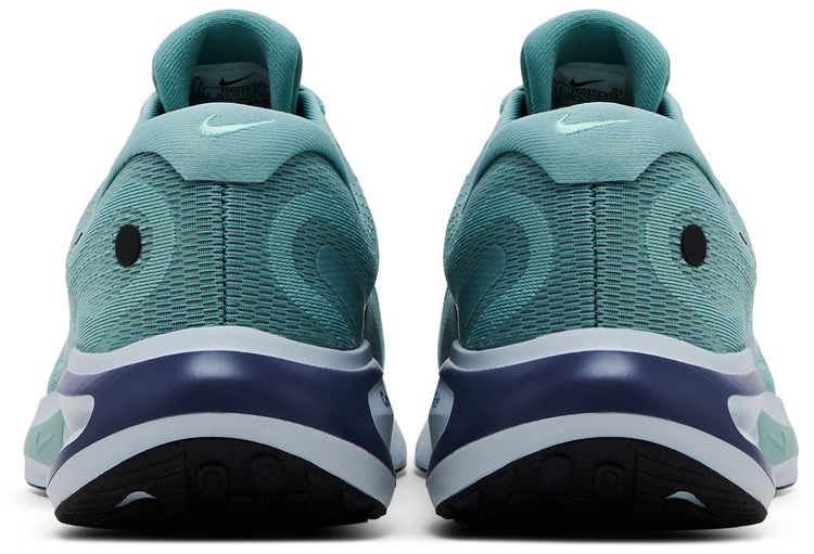 Nike Journey Run Cannon Sanded Purple