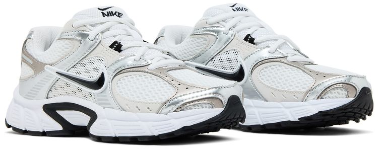 Nike Wmns V5 RNR Vast Grey Black