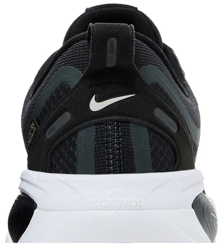 Nike Vomero 18 GORE TEX Reflective Black Metallic Silver