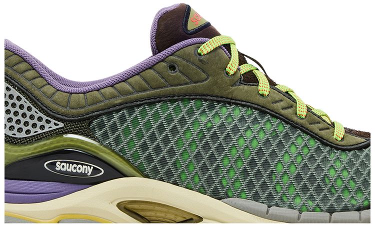 A Feeling x Saucony ProGrid Paramount Science of WOW