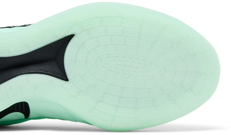 Nike Wmns Sabrina 3 Statue of Liberty