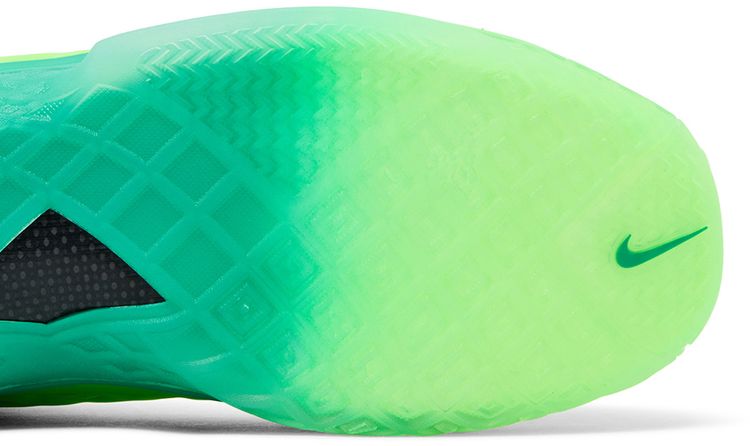 Nike Kobe 3 Low Protro Grinch