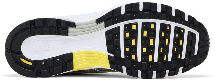Nike P 6000 Lightning Metallic Silver