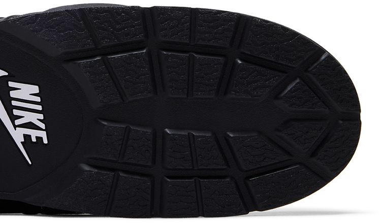Nike Baltoro Black Metallic Gold