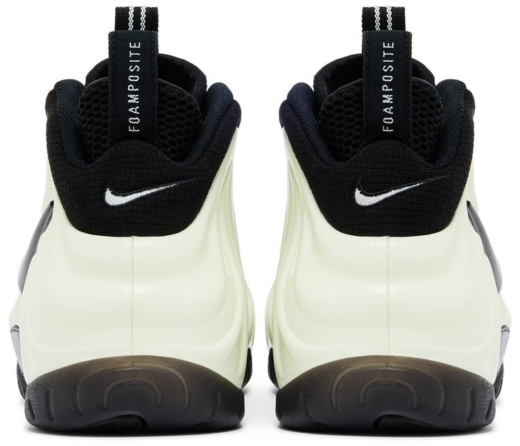 Nike Air Foamposite Pro Glow In The Dark
