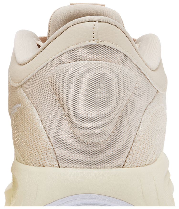 Nike GT Hustle Academy EP Oatmeal