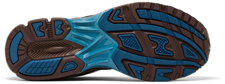 Bravest Studios Kross Kountry Runner Dune