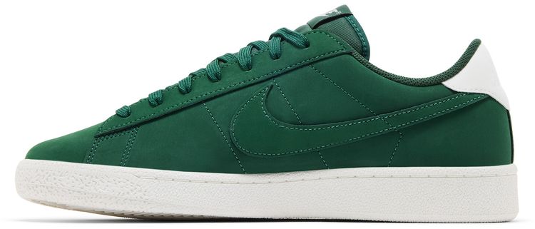 Nike Tennis Classic Fir Sail
